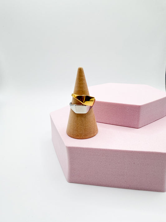 Anello Chevalier Quadratino