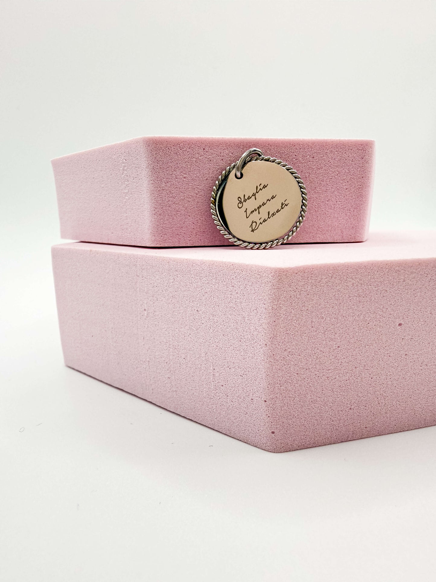 Ciondolo Tondo Merlettato Personalizzabile