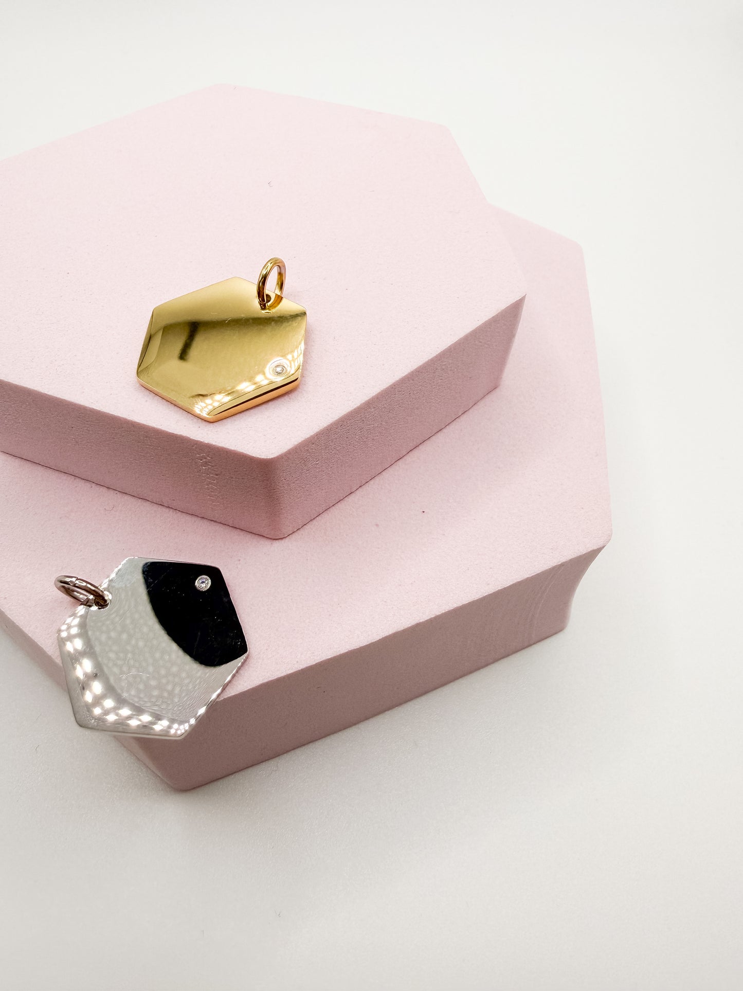 Ciondolo Hexagono Luce Personalizzabile